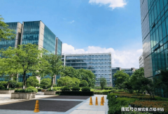 <b>B塔楼高100</b>